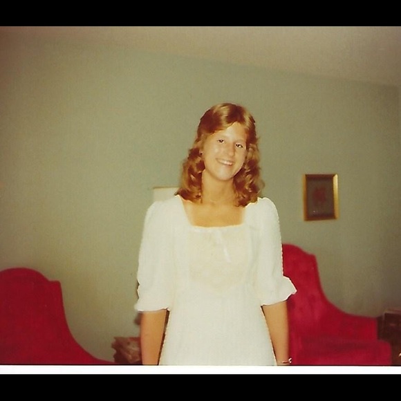 Meet your Posher, Rebecca - Picture 1 of 1